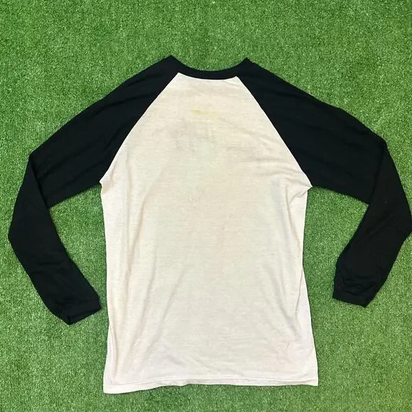 Vintage Tommy Hilfiger Raglan Long Sleeve - Picture 4 of 4